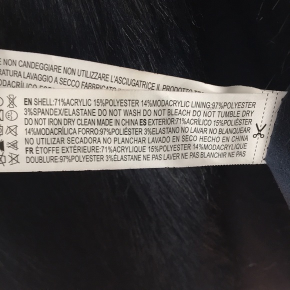 Faux Fir Vest - Picture 5 of 6